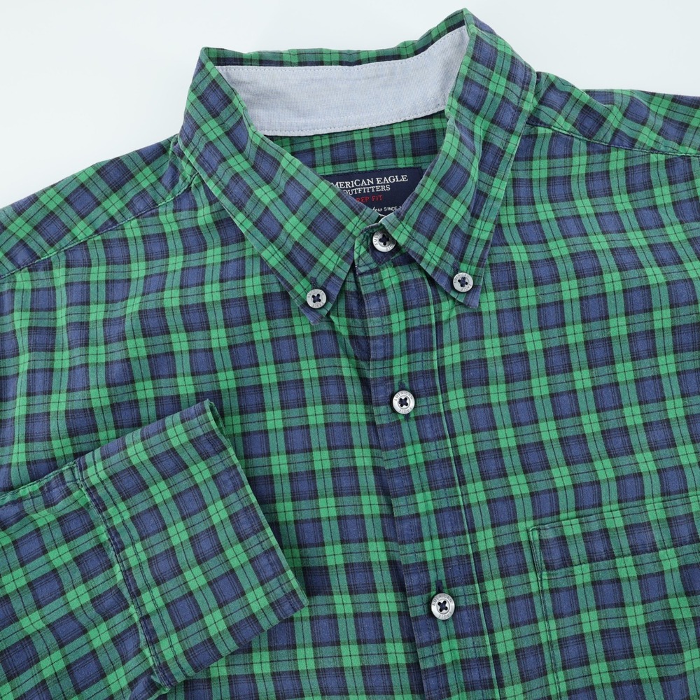 American Eagle Outfitters‎ Prep Fit Plaid Button Down Shirt - Men's Medium